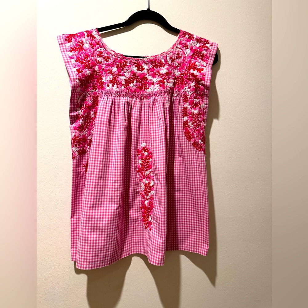 Mi Golondrina pink and white gingham sleeveless top, size large